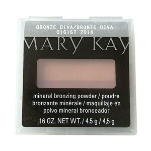 MARY KAY Women’s Mineral Bronzing Powder Bronze Diva w/Applicator New In Case